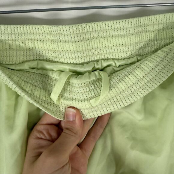 Nike Running Short Women's XL Neon Green Yellow Lined Pull On Pockets Swoosh - Picture 5 of 8